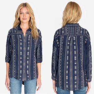 NWT Johnny was Pete & Greta Kiki button front embroidered blouse size large